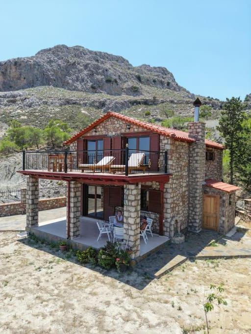 Petronas Land House 2 Villa Archangelos  Buitenkant foto